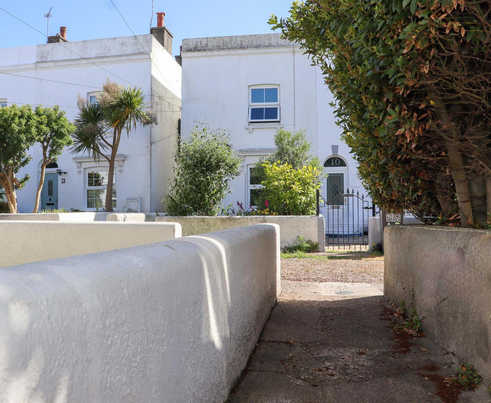 Officer'S Mess Villa Eastbourne Exterior photo